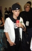 normal_JUSTIN-BIEBER-BASTIDORES-DO-CMT-MUSIC-AWARDS-2011_28129.jpg