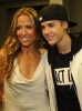 normal_JUSTIN-BIEBER-BASTIDORES-DO-CMT-MUSIC-AWARDS-2011_281329.jpg