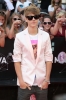 normal_Justin-Bieber-at-the-MuchMusic-Video-Awards-Red-Carpet-in-Canada-1.JPG
