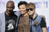 normal_justin-bieber-bet-awards-2011-medium_28629.jpg